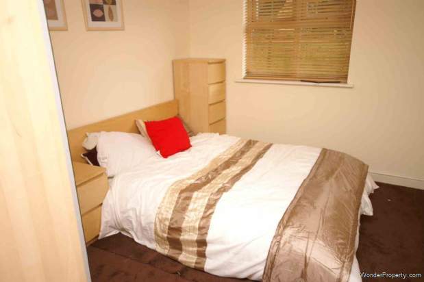 Additional Property Image 2 bedroom Apartment for sale in Bolton 4