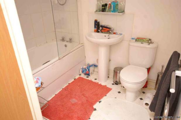 Additional Property Image 2 bedroom Apartment for sale in Bolton 6