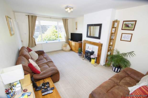Additional Property Image 2 bedroom Semi Detached Bungalow for sale in Bolton 5