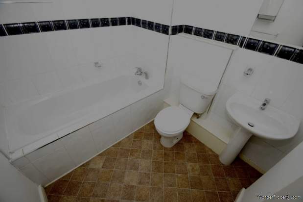 Additional Property Image 3 bedroom Apartment for sale in Bolton 5