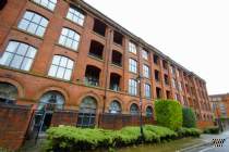 3 bedroom Apartment for sale in Bolton