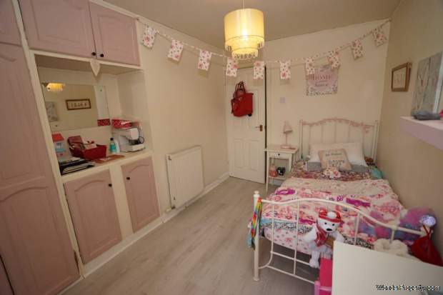 Additional Property Image 4 bedroom Cottage for sale in Bolton 10