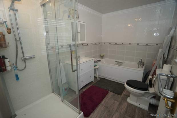 Additional Property Image 4 bedroom Cottage for sale in Bolton 11