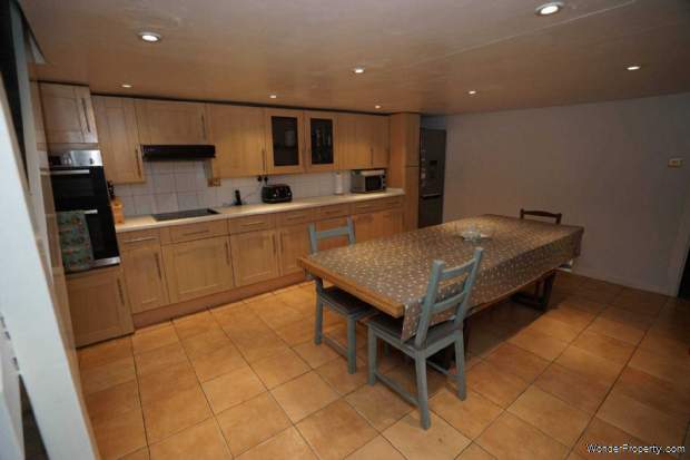 Additional Property Image 4 bedroom Cottage for sale in Bolton 17