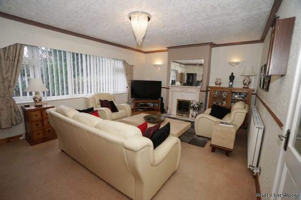 Additional Property Image 4 bedroom Semi Detached for sale in Bolton 5