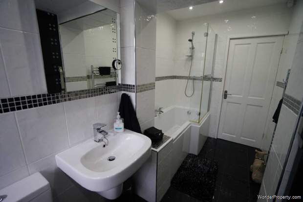 Additional Property Image 4 bedroom Semi Detached for sale in Bolton 9