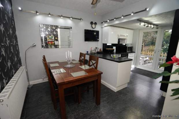 Additional Property Image 4 bedroom Semi Detached for sale in Bolton 17