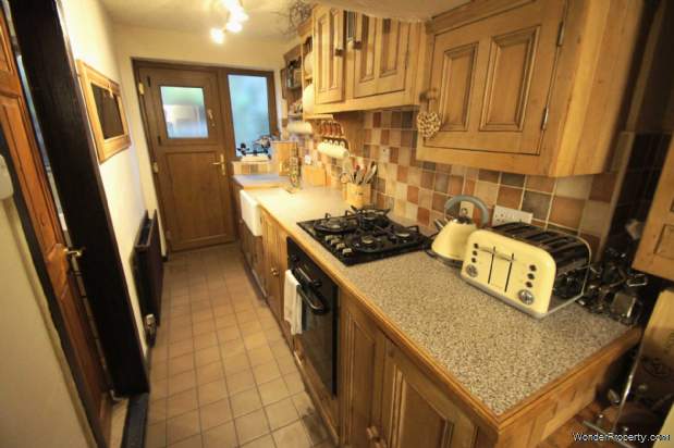Additional Property Image 2 bedroom Cottage for sale in Bolton 7
