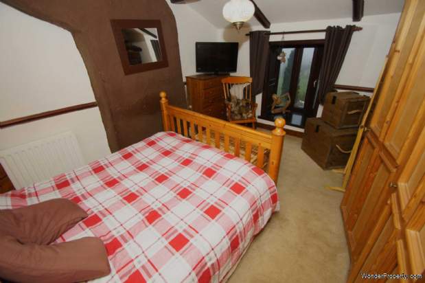 Additional Property Image 2 bedroom Cottage for sale in Bolton 13