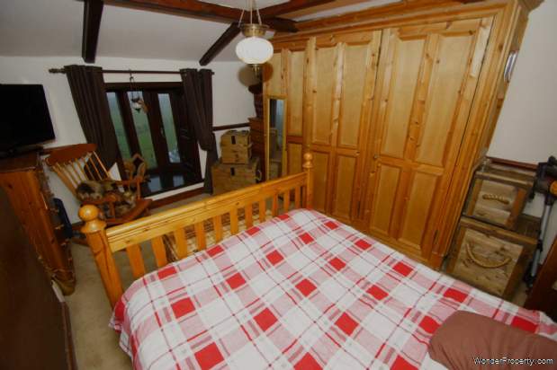 Additional Property Image 2 bedroom Cottage for sale in Bolton 15