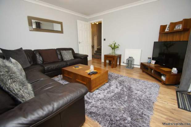 Additional Property Image 5 bedroom Detached for sale in Bolton 6