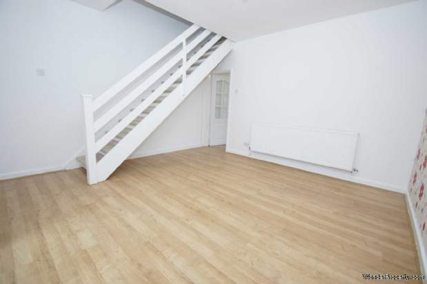 Additional Property Image 2 bedroom Cottage for sale in Bolton 8