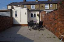 2 bedroom Cottage for sale in Bolton
