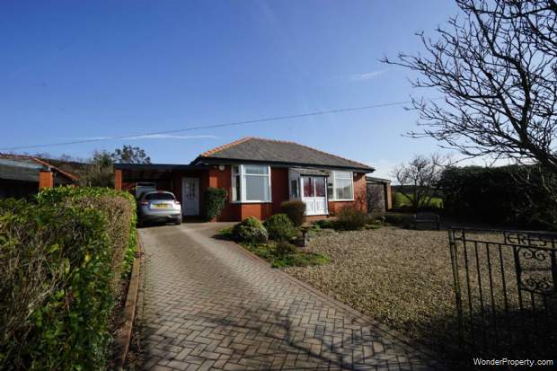 3 bedroom Detached Bungalow for sale in Bolton