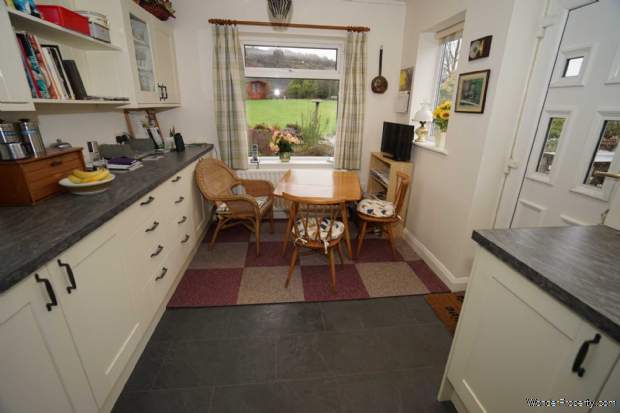 Additional Property Image 3 bedroom Detached Bungalow for sale in Bolton 19