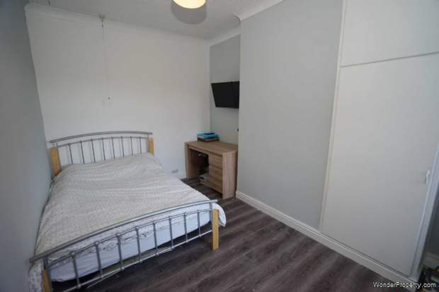 Additional Property Image 3 bedroom Terraced for sale in Bolton 6