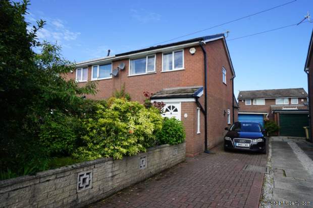 3 bedroom Semi Detached for sale in Bolton