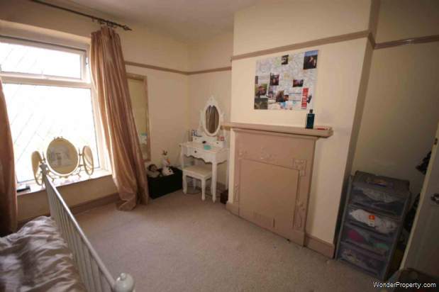 Additional Property Image 2 bedroom Terraced for sale in Bolton 9