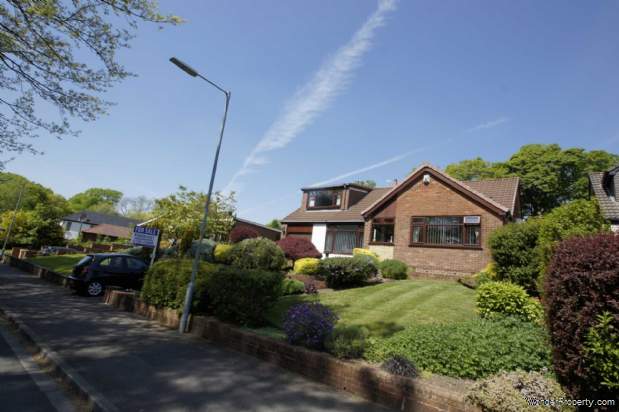 4 bedroom Detached for sale in Bolton