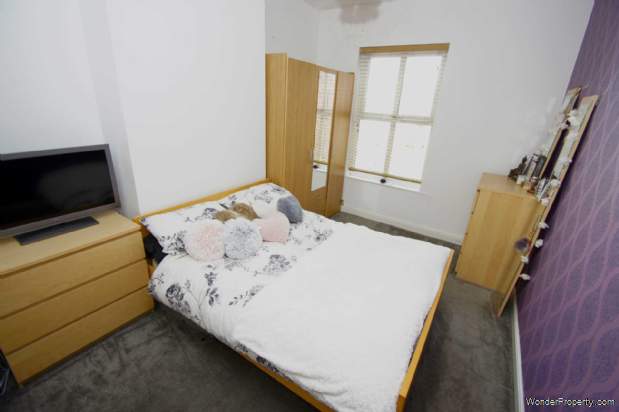 Additional Property Image 2 bedroom Terraced for sale in Bolton 6