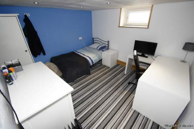 Additional Property Image 2 bedroom Terraced for sale in Bolton 10