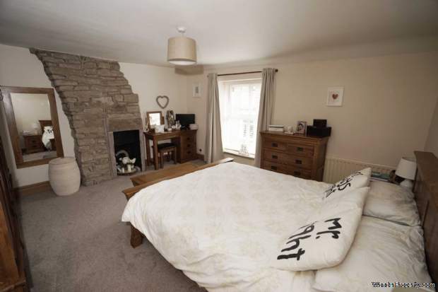 Additional Property Image 2 bedroom Cottage for sale in Bolton 5
