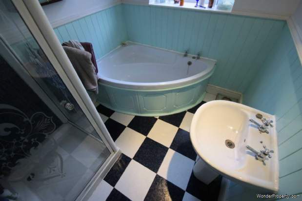 Additional Property Image 3 bedroom Semi Detached Bungalow for sale in Bolton 8