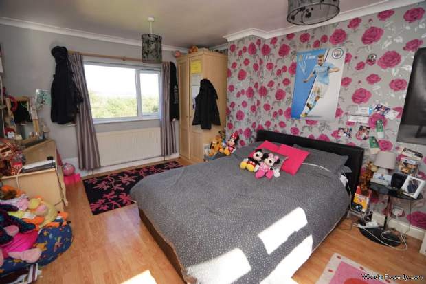 Additional Property Image 5 bedroom Semi Detached for sale in Bolton 8