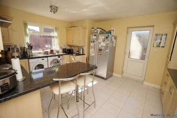 Additional Property Image 5 bedroom Semi Detached for sale in Bolton 16