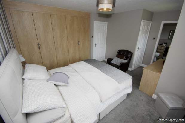 Additional Property Image 5 bedroom Detached for sale in Manchester 11