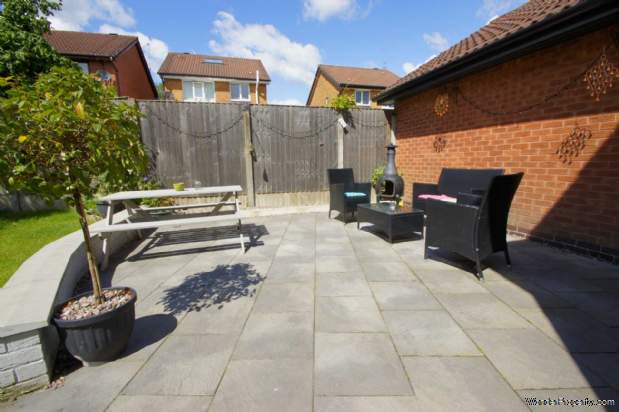 Additional Property Image 5 bedroom Detached for sale in Manchester 17