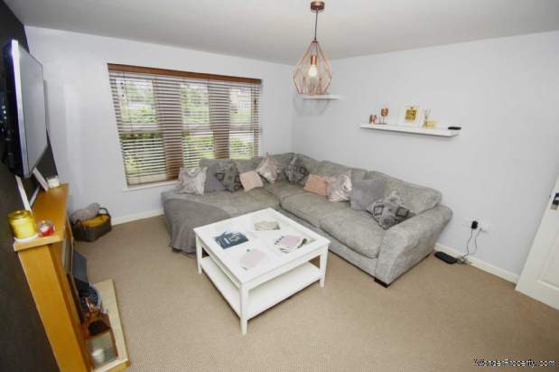Additional Property Image 2 bedroom Apartment for sale in Bolton 4