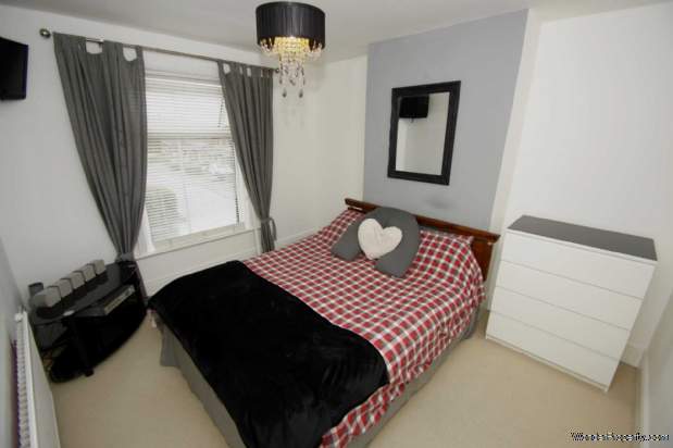 Additional Property Image 3 bedroom Terraced for sale in Bolton 8