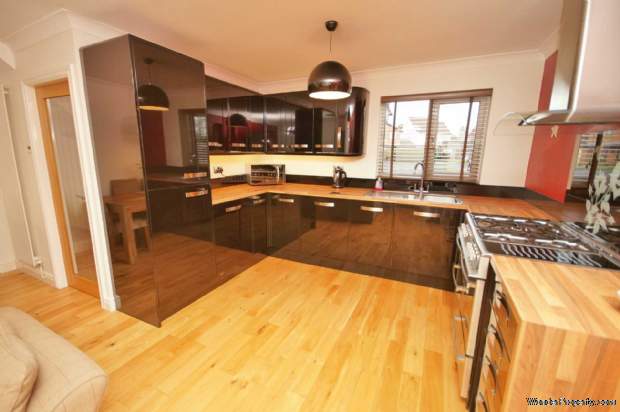 Additional Property Image 2 bedroom Semi Detached for sale in Bolton 3