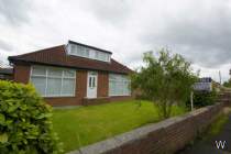 4 bedroom Detached Bungalow for sale in Manchester