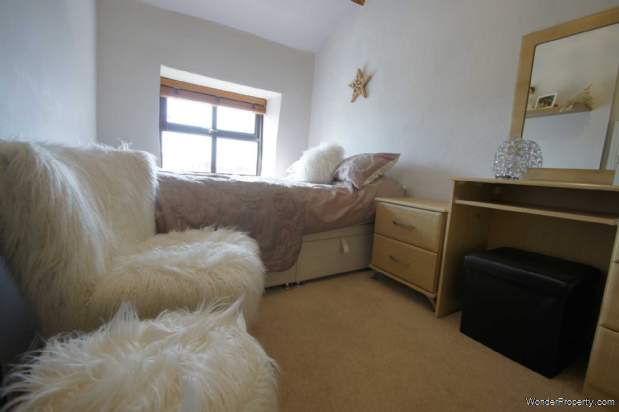Additional Property Image 2 bedroom Cottage for sale in Bolton 19