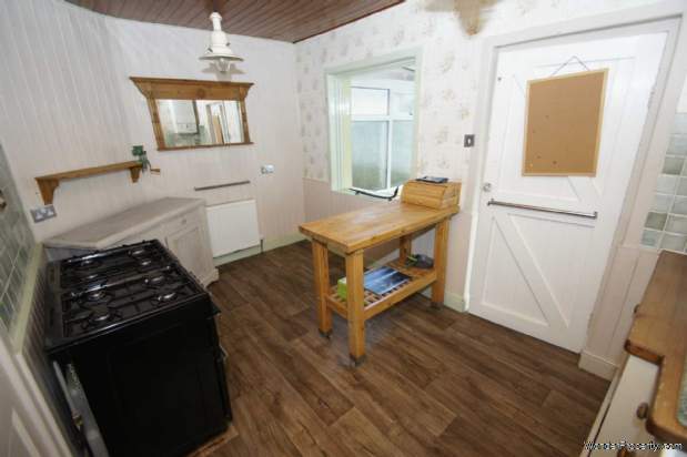 Additional Property Image 2 bedroom Semi Detached for sale in Bolton 12