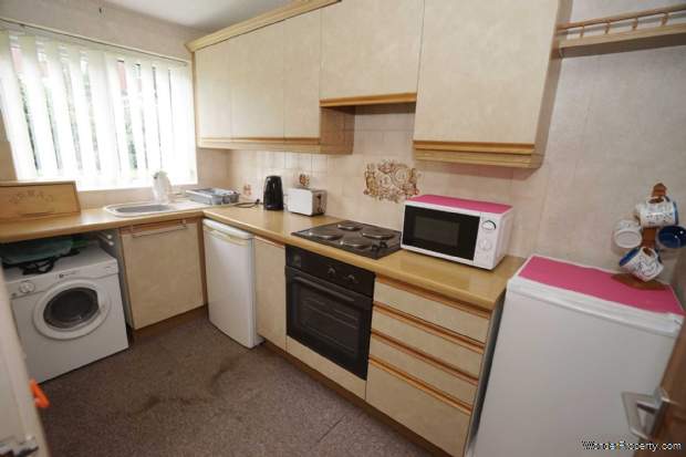Additional Property Image 1 bedroom Apartment for sale in Bolton 4