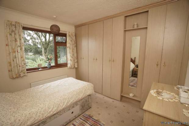 Additional Property Image 3 bedroom Semi Detached for sale in Bolton 10