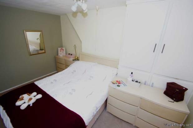 Additional Property Image 2 bedroom Cottage for sale in Bolton 10