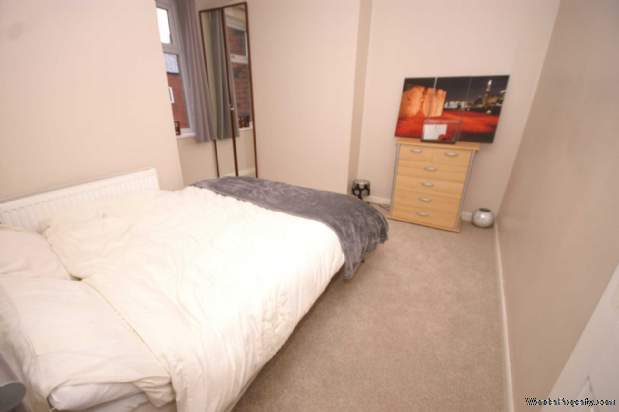 Additional Property Image 2 bedroom Terraced for sale in Bolton 9