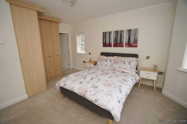 Additional Property Image 4 bedroom Detached for sale in Bolton 7