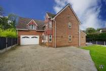4 bedroom Detached for sale in Bolton