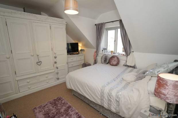 Additional Property Image 5 bedroom Detached for sale in Bolton 13