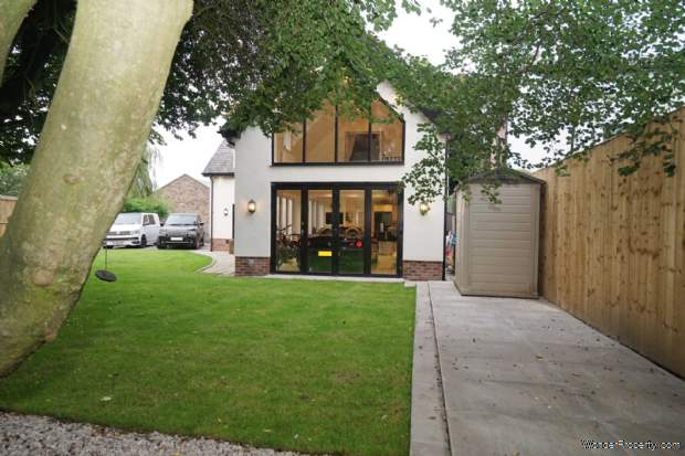 Additional Property Image 5 bedroom Detached for sale in Bolton 19