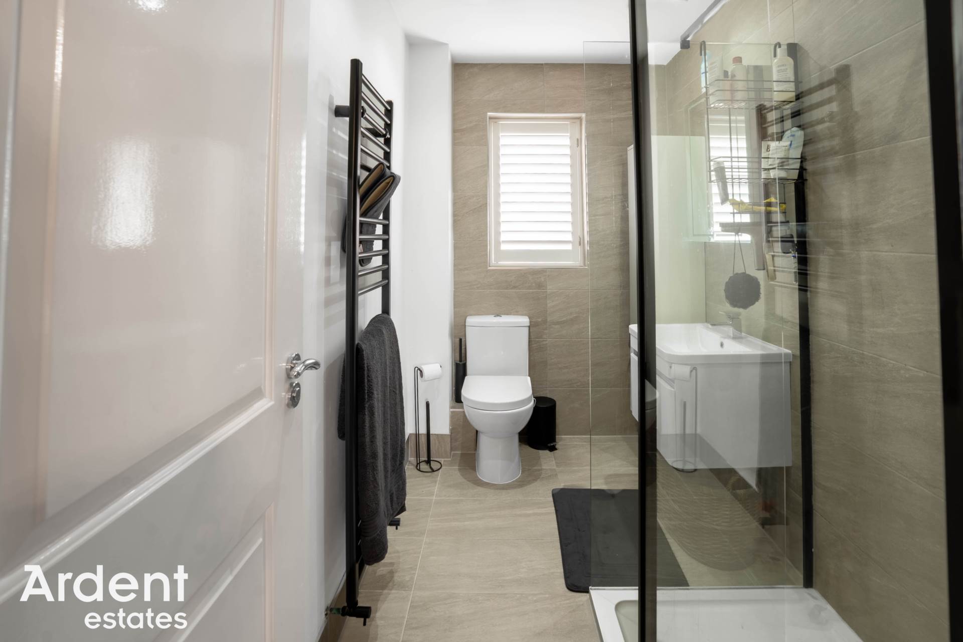 Additional Property Image 4 bedroom Detached for sale in Maldon 18