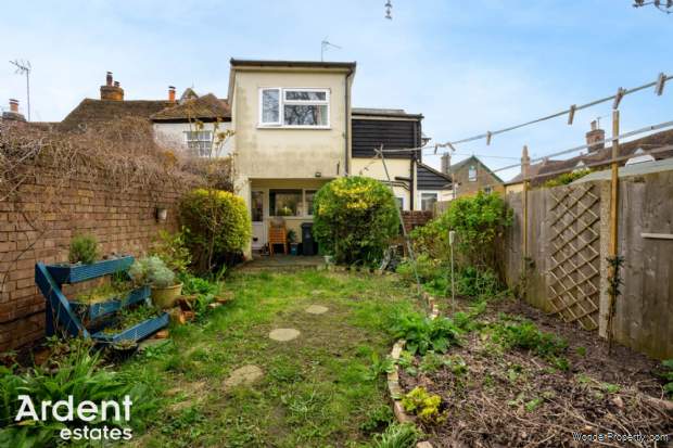 Additional Property Image 2 bedroom Terraced for sale in Maldon 8