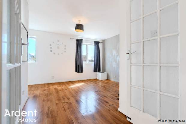 Additional Property Image 1 bedroom Maisonette for sale in Maldon 4