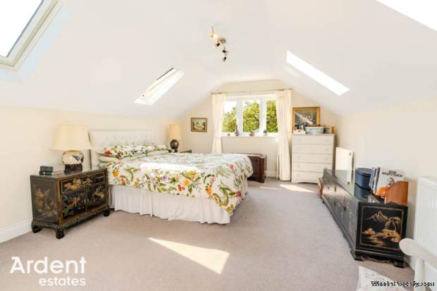 Additional Property Image 5 bedroom Chalet for sale in Maldon 16