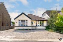 5 bedroom Chalet for sale in Maldon